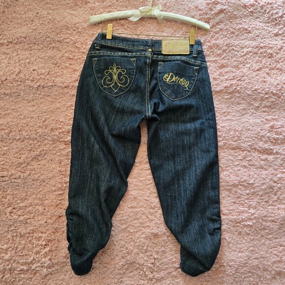 Y2K Dereon Low Rise Capri Jeans Size 3/4 Dark Wash Embroidered Fleur De Lis - Picture 1 of 8